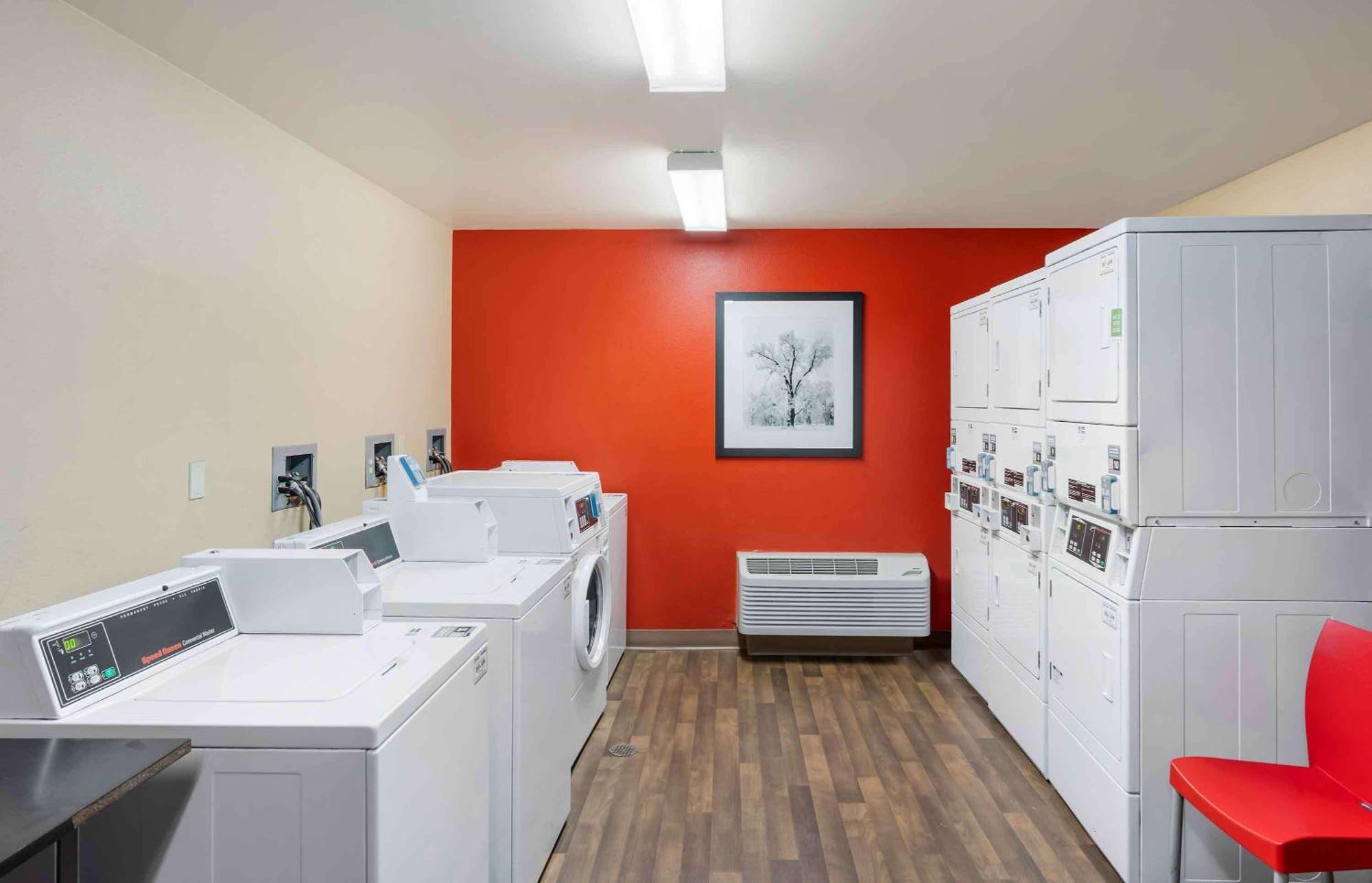 Extended Stay America Suites - Santa Barbara - Calle Real Goleta Bagian luar foto
