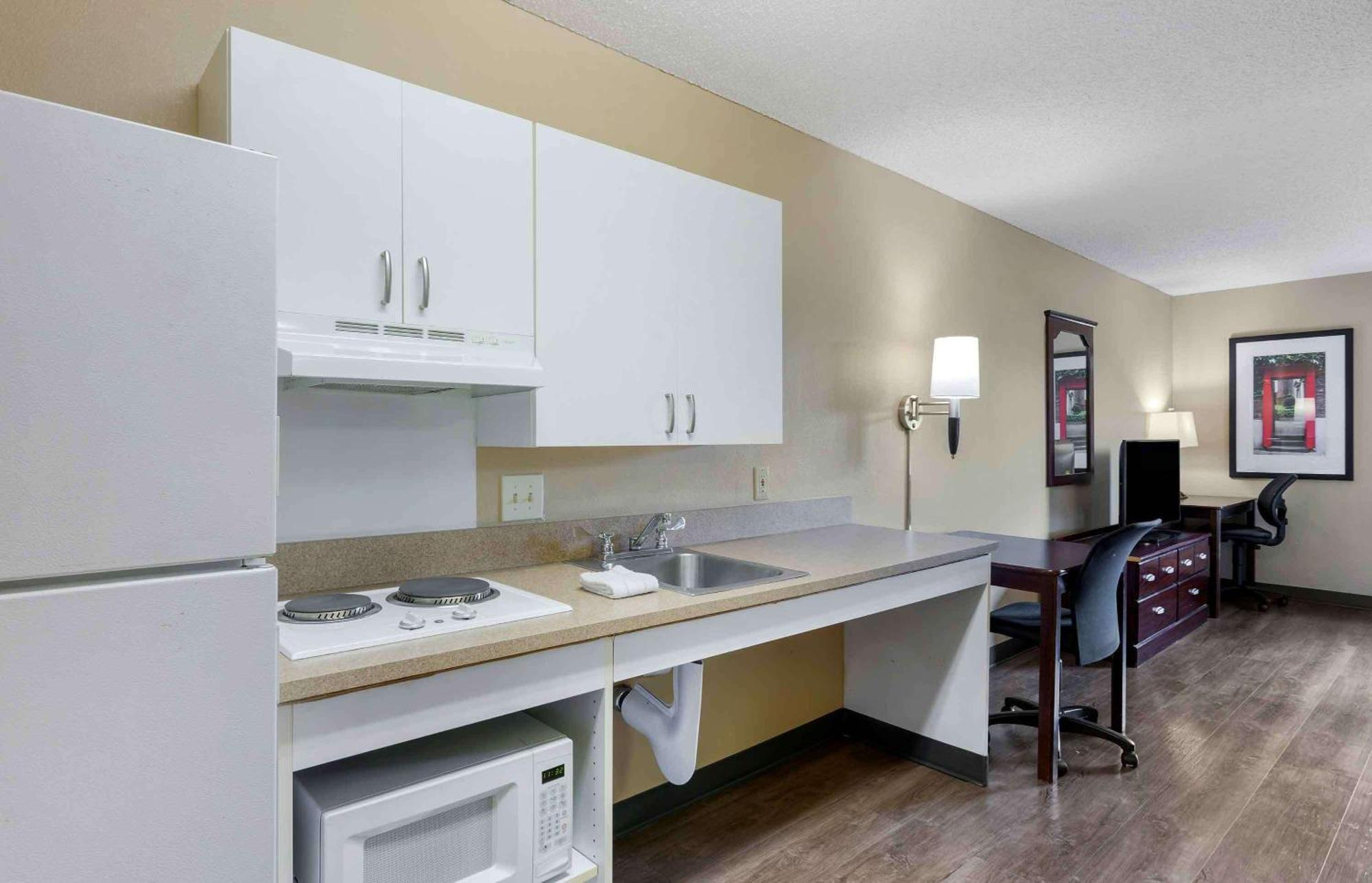 Extended Stay America Suites - Santa Barbara - Calle Real Goleta Bagian luar foto